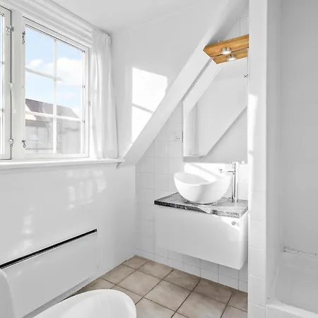 Lovely In With Kitchen * Svaneke