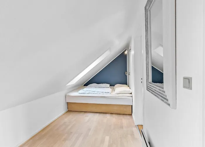 1 Bedroom Awesome In