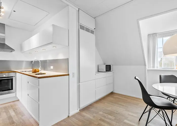 1 Bedroom Awesome In 公寓 斯瓦尼克